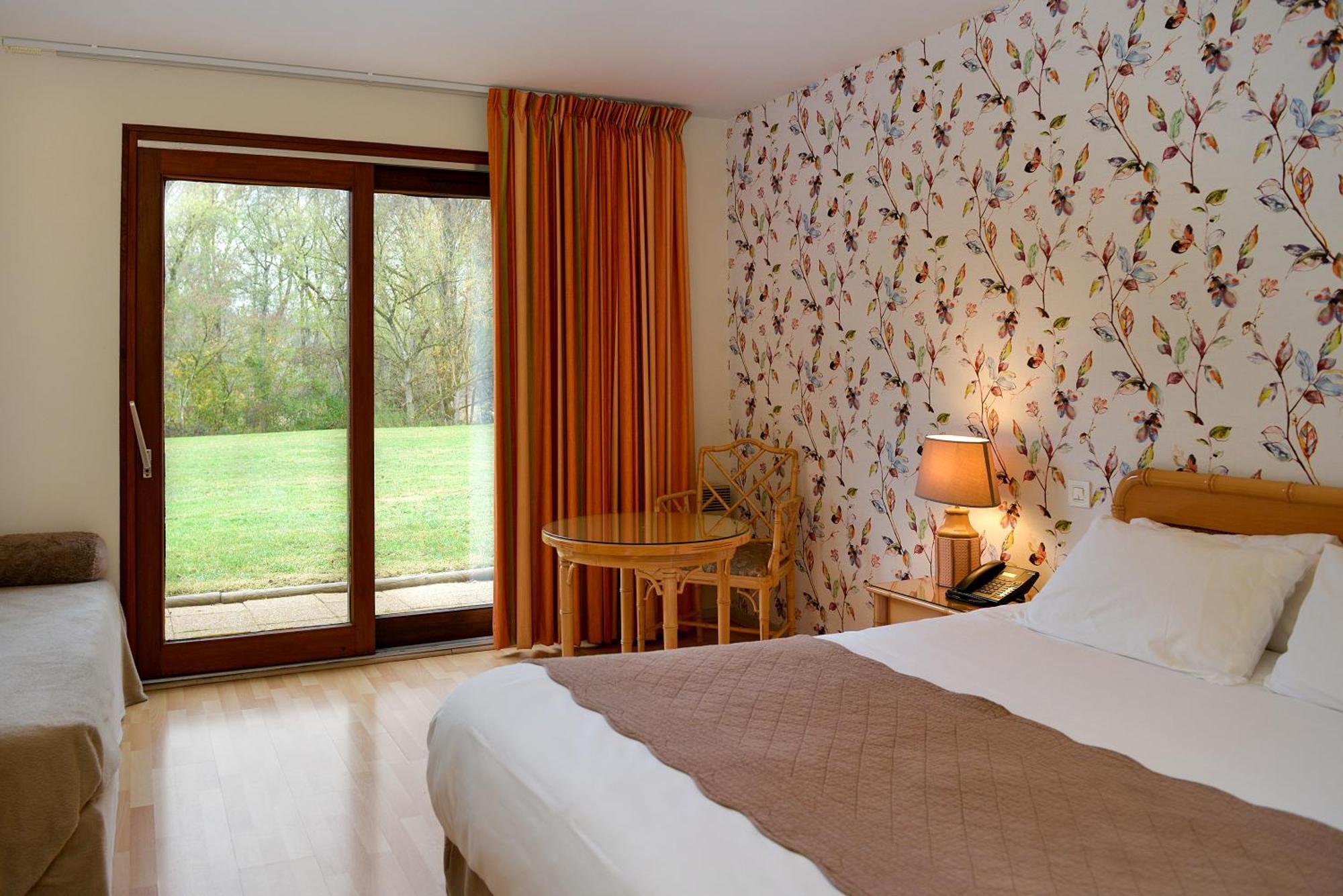 Hotel Restaurant Le Relais De Pouilly מראה חיצוני תמונה