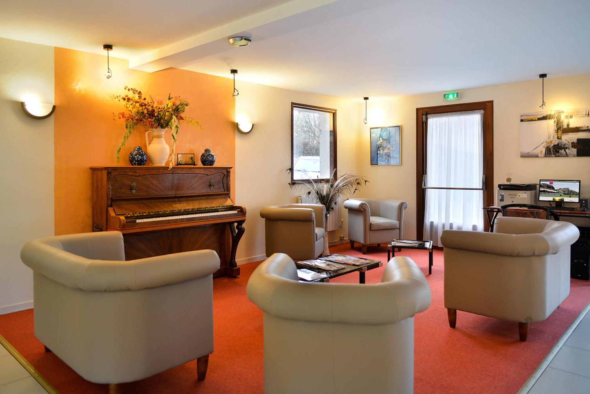 Hotel Restaurant Le Relais De Pouilly מראה חיצוני תמונה