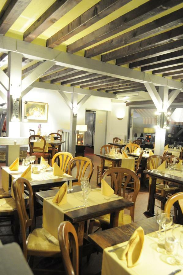 Hotel Restaurant Le Relais De Pouilly מראה חיצוני תמונה